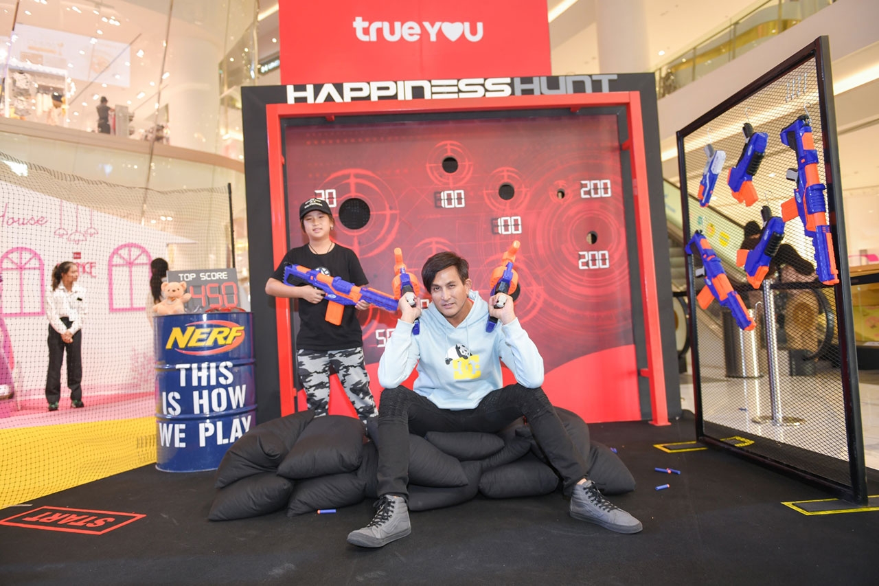 คุณพ่อพีท ควงน้องโรเตอร์ประลองความแม่นยำ